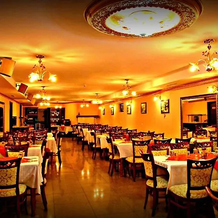 елегант лукс 4*