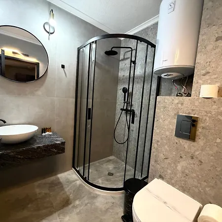 Hotel Elegant Lux 4*