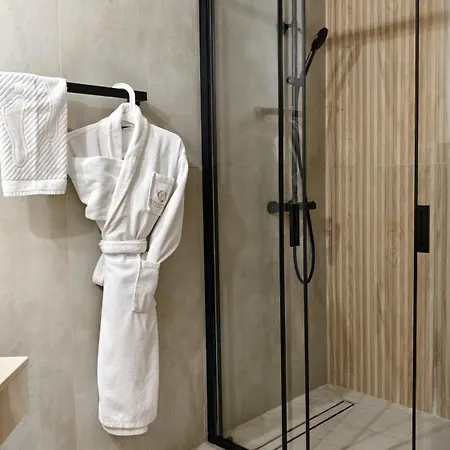 Szálloda Elegant Lux 4*