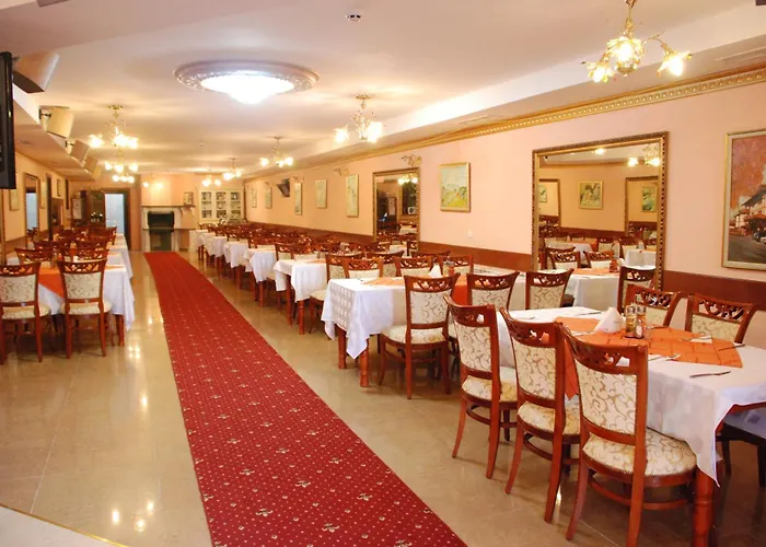 Elegant Lux Отель 4*